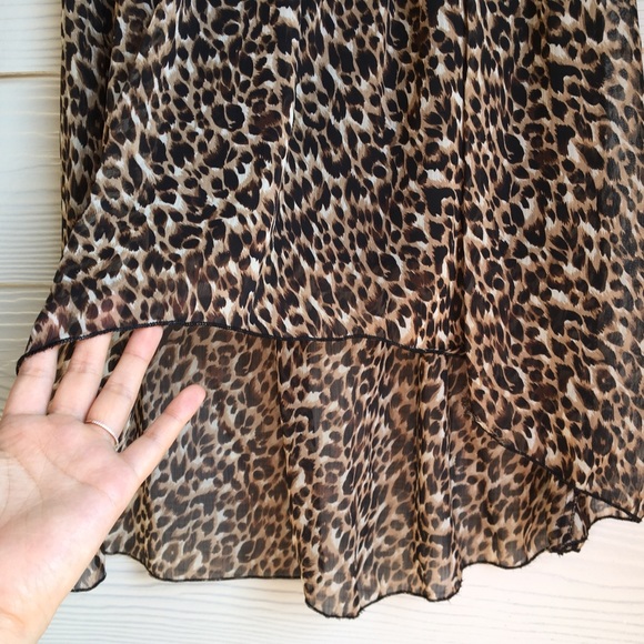 Animal printed chiffon high low skirt - Picture 3 of 6